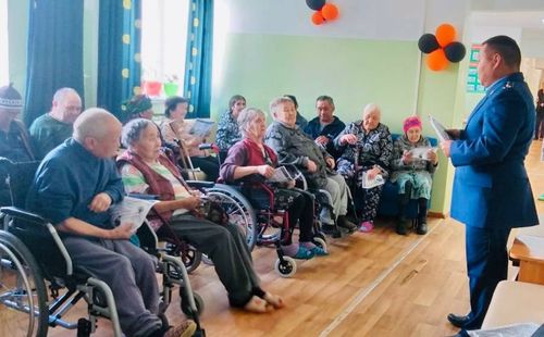 Интернетке мегелетпезин тайылбырлаан