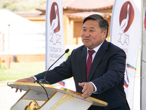 Патриотчу кижизидилгеже кичээнгей салыр