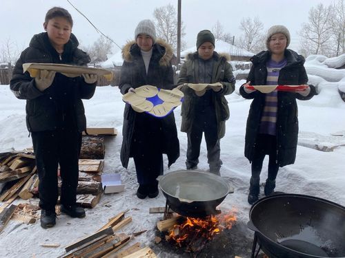 Бүгү чүүлдү тиилелге дээш: Бии-хемчилер «демир аътты» саткан