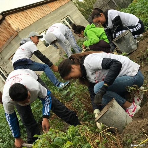 Волонтерлар – эрес-дидим болгаш буянныг кижилер