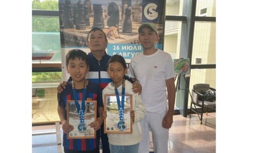 Хамыкты кайгаткан бичии шыдыраачылар