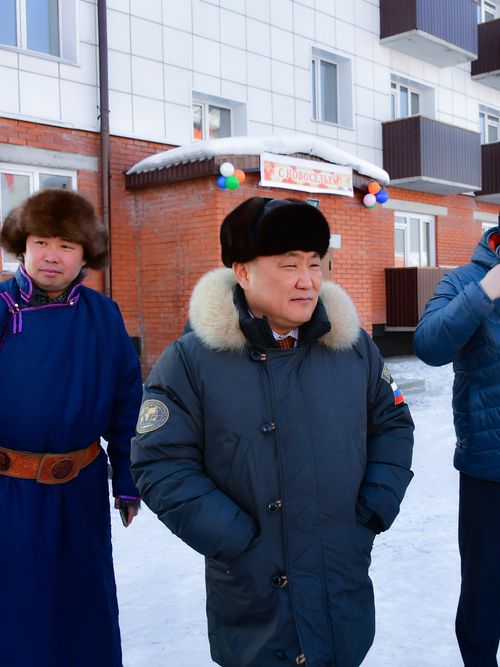 Найысылалда аварийлиг чуртталга бажыңнарындан өскээр көжүрери-биле беш каът 6 бажыңны дужааган