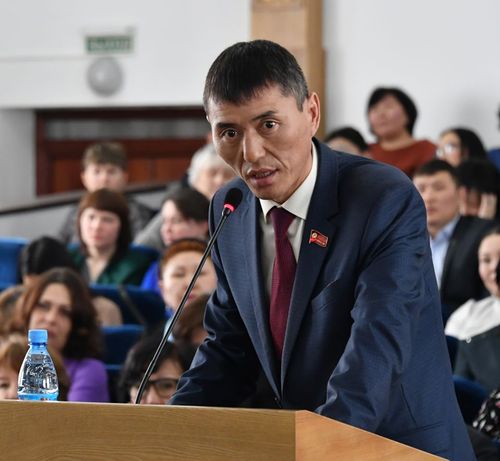 "Шын" солуннуң аалчызы Айдыс Саая: "Акша дээш божуур деп чүүл турбас"