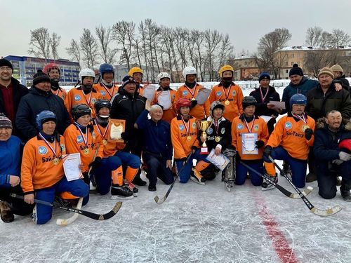 Бай-Тайга ам база чемпион, а Барыын-Хемчикте ойнакчылар эвээжээн