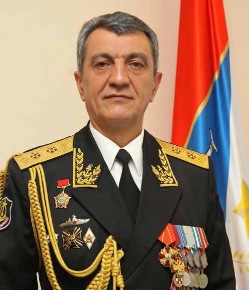 Ада-чурттуң Улуг дайынының хүндүлүг хоочуннары болгаш тылдың ажыл-ишчилери! Эргим сибирьжилер!