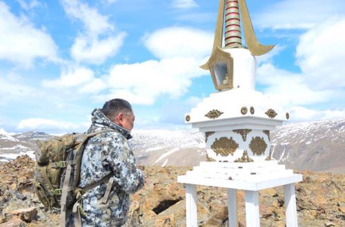 Тываның Баштыңы Шолбан Кара-оолдуң күзээшкини