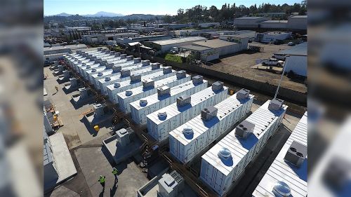 Моолда хүн станциязындан бир дугаар бүдүрген электри