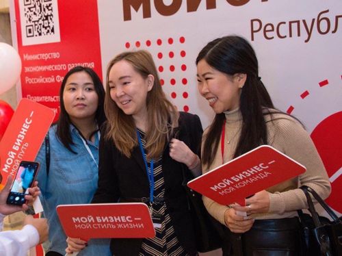 ВЛАДИСЛАВ ХОВАЛЫГ САЙГАРЛЫКЧЫЛАРГА БАЙЫР ЧЕДИРГЕН