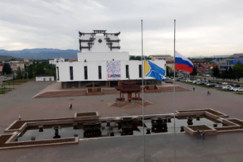 Лариса Кужугетовна Шойгунуң мөчээни-биле Тывада кажыыдал хүнүн чарлаан