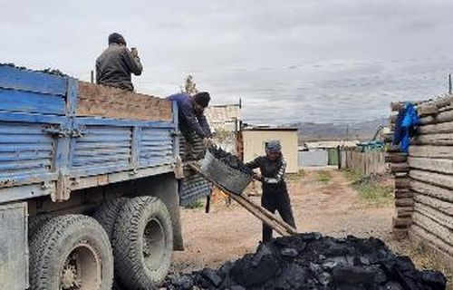 3200 өг-бүлени халас хөмүр-биле хандырар