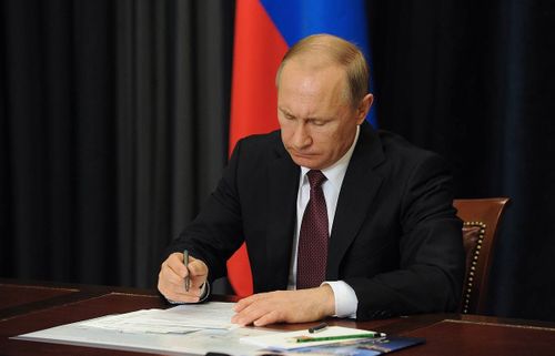 ВЛАДИСЛАВ ХОВАЛЫГ—РОССИЯНЫҢ КҮРҮНЕ ЧӨВҮЛЕЛИНИҢ КЕЖИГҮНҮ