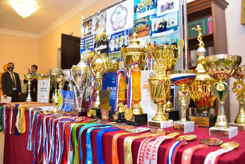 ТЕРГИИННЕРНИ ИЛЕРЕТКЕН