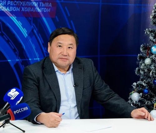 Тываның Баштыңы-биле «Дорт чугаа»