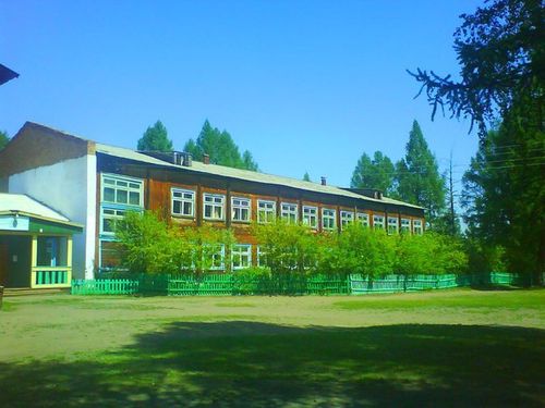 ШКОЛАГА АРЫГ-ШЕВЕР БУЛУӉУН СУД ШИИТПИРИ-БИЛЕ КЫЛГАН