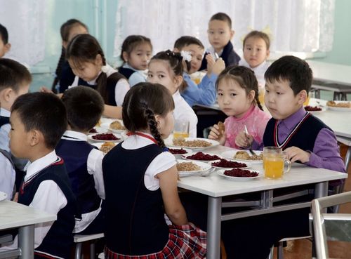 СҮҮЗҮННҮГ АЪШ-ЧЕМ-БИЛЕ ХАНДЫРГАН, А ИЗИГ-СООК СУГ ДАМЧЫДАР ЧЕРНИ АМ КЫЛЫР