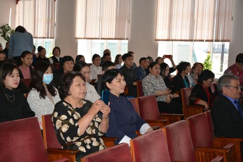 Моӊгуш Буян-Бадыргы ноянныӊ 130 харлаанынга