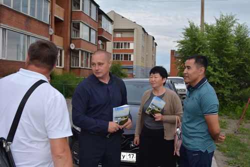 Роман Поманисочкин: "Бистиң Президентивис – Россияның хамаатыларының эрге-ажыын делегей деңнелинде төлээлеп чоруур нацияның лидери".