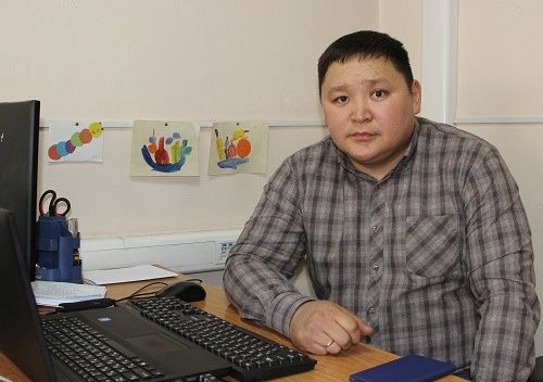 Шолбан КҮЖҮГЕТ: " Российжи армия нацистерге удур демиселди чорудуп турар"