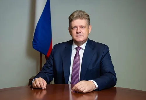 РФ-тиң Президентизиниң Сибирь федералдыг округта бүрүн эргелиг төлээзиниң РФ-тиң Истелге комитединиң үндезилеттинген хүнү-биле байыр чедириишкини