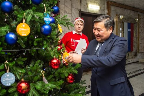 Тываның Баштыңы «Күзелдер шивизи» акцияга каттышкан